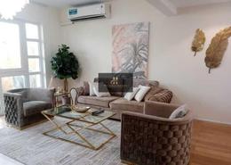 صورةغرفة المعيشة لـ: فيلا - 4 غرف نوم - 5 حمامات للكراء في فلل سيدني - منطقة 18 - قرية الجميرا سركل - دبي, صورة 1