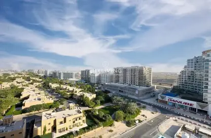 شقة - 2 غرف نوم - 4 حمامات للبيع في توباز افينيو - الفرجان - دبي