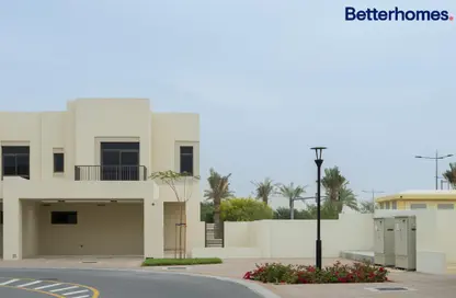 Villa - 4 Bedrooms - 4 Bathrooms for rent in Reem Townhouses - Town Square - Dubai