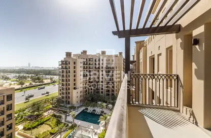 Apartment - 2 Bedrooms - 2 Bathrooms for sale in Asayel 3 - Madinat Jumeirah Living - Umm Suqeim - Dubai