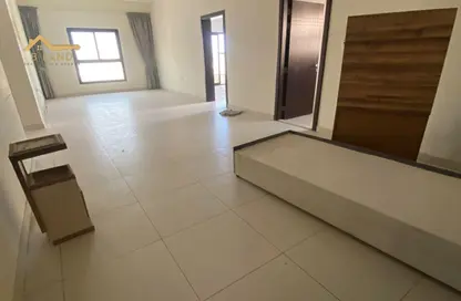 شقة - 2 غرف نوم - 2 حمامات للايجار في فلل الروضة 2 - 2  الروضة - الروضة - عجمان شقة - 2 غرف نوم - 2 حمامات للايجار في فلل الروضة 2 - 2  الروضة - الروضة - عجمان