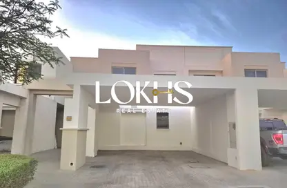 فيلا - 3 غرف نوم - 4 حمامات للايجار في حياة تاون هاوس - تاون سكوير - دبي