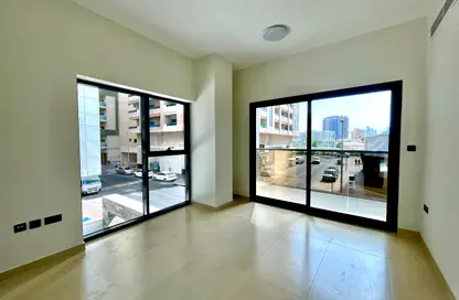 Apartment - 2 Bedrooms - 3 Bathrooms for rent in Al Barsha 1 - Al Barsha - Dubai