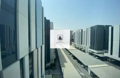 Apartment - Studio - 1 Bathroom for rent in The Link - East Village - Aljada - Sharjah