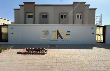 فيلا - 4 غرف نوم - 5 حمامات للايجار في براشي - البادي - الشارقة فيلا - 4 غرف نوم - 5 حمامات للايجار في براشي - البادي - الشارقة