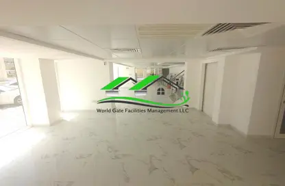 مكتب - استوديو - 2 حمامات للايجار في كورنيش بلازا - شارع الكورنيش - أبوظبي