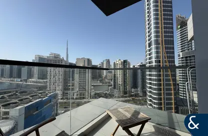 Apartment - 1 Bedroom - 1 Bathroom for sale in Vezul Residence - Business Bay - Dubai
