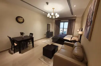 Apartment - Studio - 1 Bathroom for rent in Elite Downtown Residence - Downtown Dubai - Dubai
