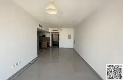 Apartment - 1 Bedroom - 2 Bathrooms for rent in Al Rashidiya Towers - Al Rashidiya - Ajman Downtown - Ajman