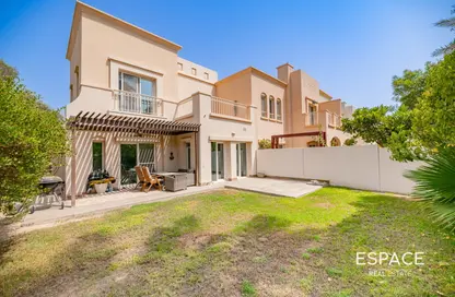 Villa - 3 Bedrooms - 2 Bathrooms for rent in Maeen 2 - Maeen - The Lakes - Dubai