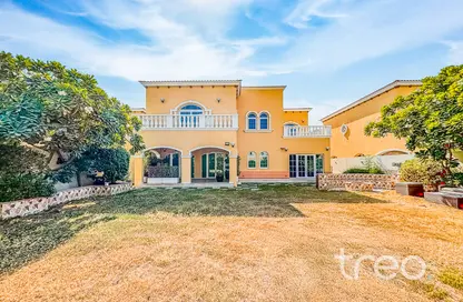 فيلا - 5 غرف نوم - 6 حمامات للايجار في التراث - جميرا بارك - دبي فيلا - 5 غرف نوم - 6 حمامات للايجار في التراث - جميرا بارك - دبي