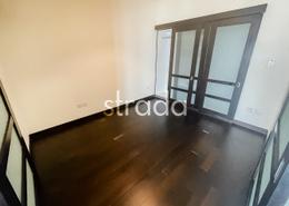 Empty Room image for: Apartment - 3 bedrooms - 4 bathrooms for rent in The Lofts Podium - The Lofts - Downtown Dubai - Dubai, Image 1