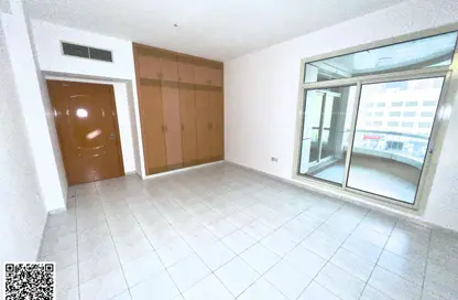 Apartment - 3 Bedrooms - 2 Bathrooms for rent in Al Rashidiya Towers - Al Rashidiya - Ajman Downtown - Ajman