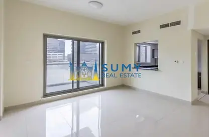 Empty Room image for: Apartment - 1 Bedroom - 2 Bathrooms for rent in Eagle Heights - Dubai Sports City - Dubai, Image 1