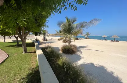 شقة - 1 حمام للايجار في فيروز - باب البحر - جزيرة المرجان - رأس الخيمة