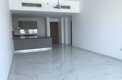 شقة - 2 غرف نوم - 3 حمامات للايجار في الجادة الخامسه - الفرجان - دبي شقة - 2 غرف نوم - 3 حمامات للايجار في الجادة الخامسه - الفرجان - دبي