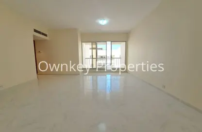 Apartment - 2 Bedrooms - 2 Bathrooms for rent in Al Kifaf Building - Al Karama - Dubai