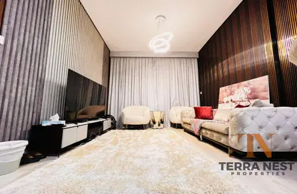 Apartment - 1 Bedroom - 2 Bathrooms for rent in Bloom Towers C - Bloom Towers - Jumeirah Village Circle - Dubai