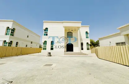 فيلا - 6 غرف نوم - 6 حمامات للايجار في الرفاع - اليحر - العين