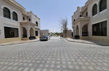 فيلا - 5 غرف نوم - 7 حمامات للايجار في مدينة شخبوط - أبوظبي