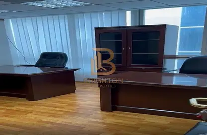 مكتب - استوديو - 1 حمام للايجار في شارع الكورنيش - أبوظبي