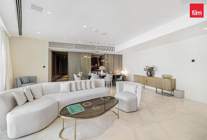 Apartment - 2 Bedrooms - 3 Bathrooms for sale in FIVE Palm Jumeirah - Palm Jumeirah - Dubai