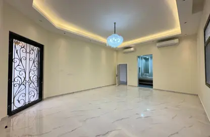 Villa - 4 Bedrooms - 5 Bathrooms for rent in Nad Al Sheba Villas - Nad Al Sheba 3 - Nad Al Sheba - Dubai