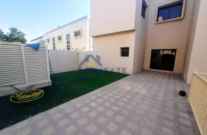 فيلا - 3 غرف نوم - 5 حمامات للايجار في مردف - دبي
