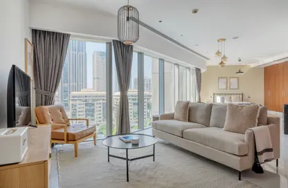 Apartment - 1 Bathroom for rent in Central Park Residential Tower - Central Park Tower - DIFC - Dubai