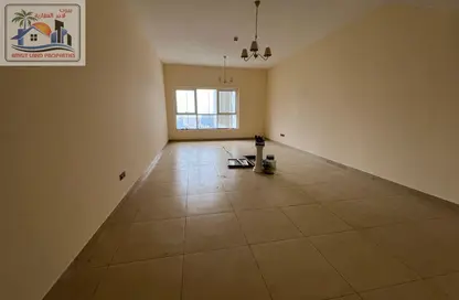 Apartment - 2 Bedrooms - 3 Bathrooms for rent in Al Khan Corniche - Al Khan - Sharjah