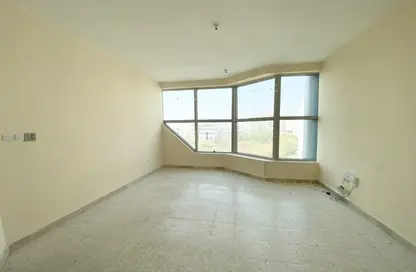 Empty Room image for: Apartment - 3 Bedrooms - 3 Bathrooms for rent in Aud Al Touba 1 - Central District - Al Ain, Image 1