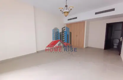 Apartment - 2 Bedrooms - 3 Bathrooms for rent in Taliatela Street - Al Nahda - Sharjah