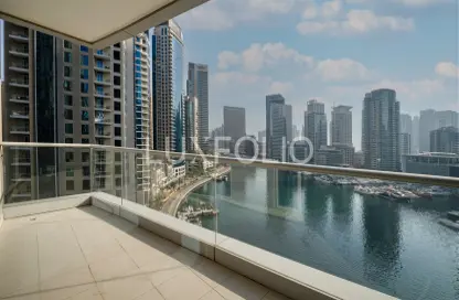 Apartment - 3 Bedrooms - 4 Bathrooms for rent in Delphine Tower - Marina Promenade - Dubai Marina - Dubai
