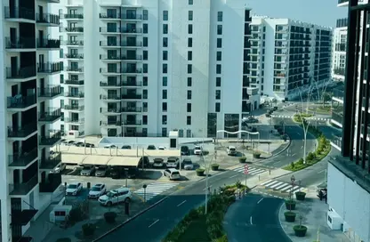 Apartment - 1 Bedroom - 1 Bathroom for sale in Waters Edge - Yas Island - Abu Dhabi