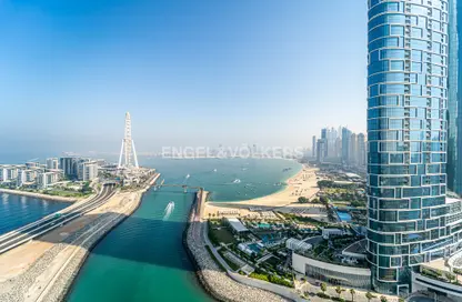 Pool image for: Apartment - 2 Bedrooms - 3 Bathrooms for rent in 5242 Tower 1 - 5242 - Dubai Marina - Dubai, Image 1