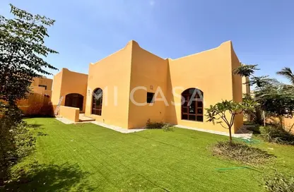 Villa - 3 Bedrooms - 3 Bathrooms for rent in Sas Al Nakheel - Abu Dhabi