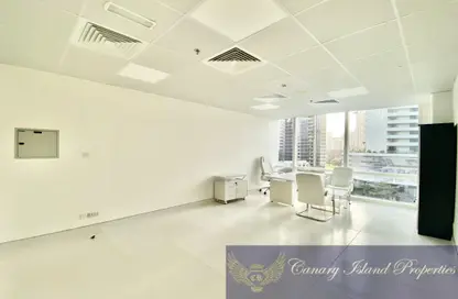 Office Space - Studio for rent in Tamani Art Tower - Business Bay - Dubai