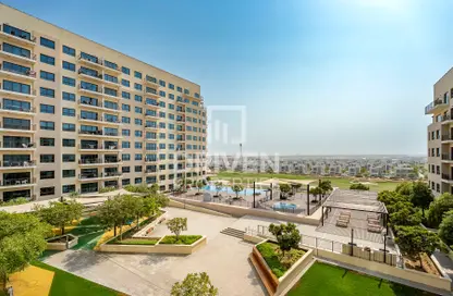 Apartment - 2 Bedrooms - 3 Bathrooms for sale in Golf Views - EMAAR South - Dubai South (Dubai World Central) - Dubai