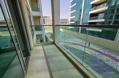 شقة - غرفة نوم - 2 حمامات للايجار في عود ميثاء - بر دبي - دبي
