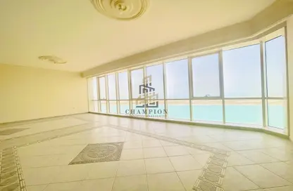 Apartment - 3 Bedrooms - 4 Bathrooms for rent in Golden Beach Tower - Corniche Road - Abu Dhabi