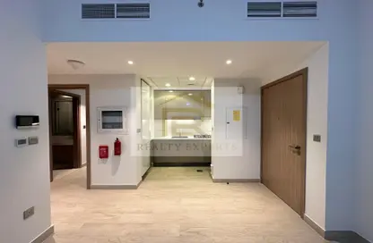 صورة لـ مطبخ شقة - 2 غرف نوم - 2 حمامات للايجار في عزيزي ريفيرا - ميدان واحد - ميدان - دبي ، صورة رقم 1