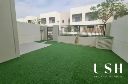 Townhouse - 3 Bedrooms - 4 Bathrooms for rent in Naseem Townhouses - Town Square - Dubai