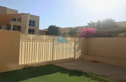 Townhouse - 3 Bedrooms - 4 Bathrooms for rent in Muzera Community - Al Raha Gardens - Abu Dhabi
