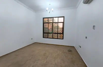 فيلا - 5 غرف نوم - 5 حمامات للايجار في الشعيبة - الروضة الشرقية - العين