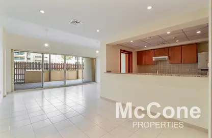 Apartment - 2 Bedrooms - 2 Bathrooms for rent in Al Dhafra 3 - Al Dhafra - Greens - Dubai