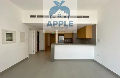 Apartment - 1 Bedroom - 2 Bathrooms for rent in Al Mamsha - Muwaileh - Sharjah