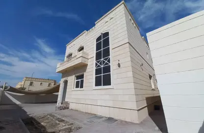 Villa - 5 Bedrooms - 7+ Bathrooms for rent in Mohammed Villas 6 - Mohamed Bin Zayed City - Abu Dhabi