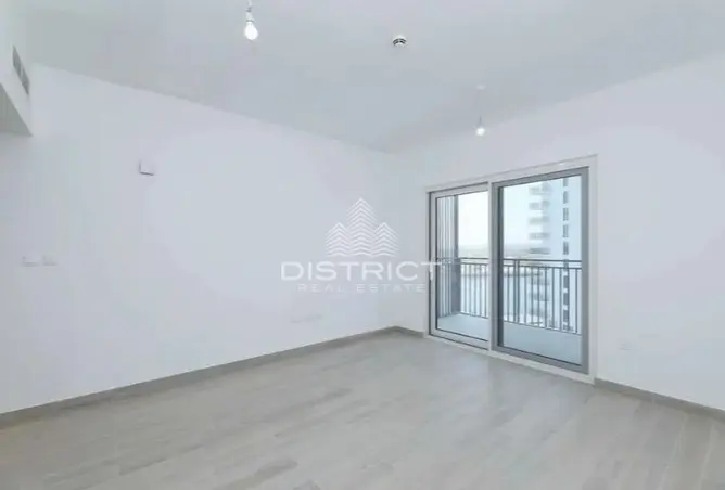 Apartment - 1 Bedroom - 1 Bathroom for sale in Waters Edge - Yas Island - Abu Dhabi