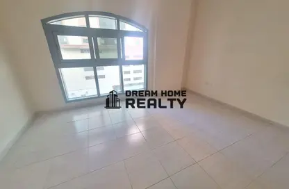 Apartment - 2 Bedrooms - 2 Bathrooms for rent in Al Majaz 2 - Al Majaz - Sharjah