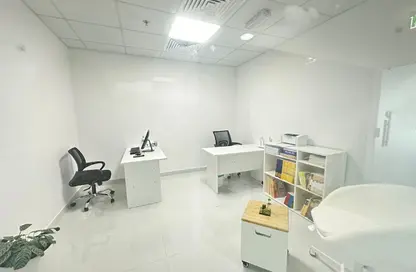 مكتب - استوديو - 1 حمام للايجار في أسبن - شارع الشيخ زايد - دبي